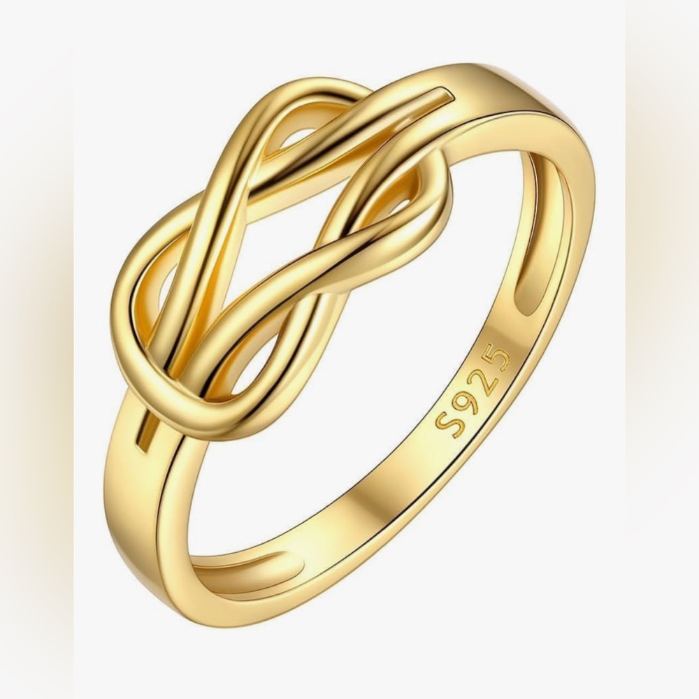 Stunning Nordstrom 18KT Gold Vermeil Wide Twist Ring Size 6